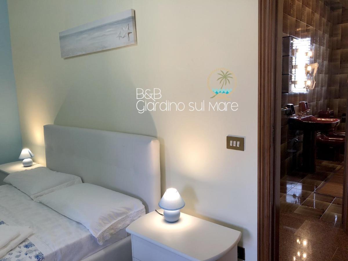 Giardino Sul Mare Bed & Breakfast Пати Екстериор снимка